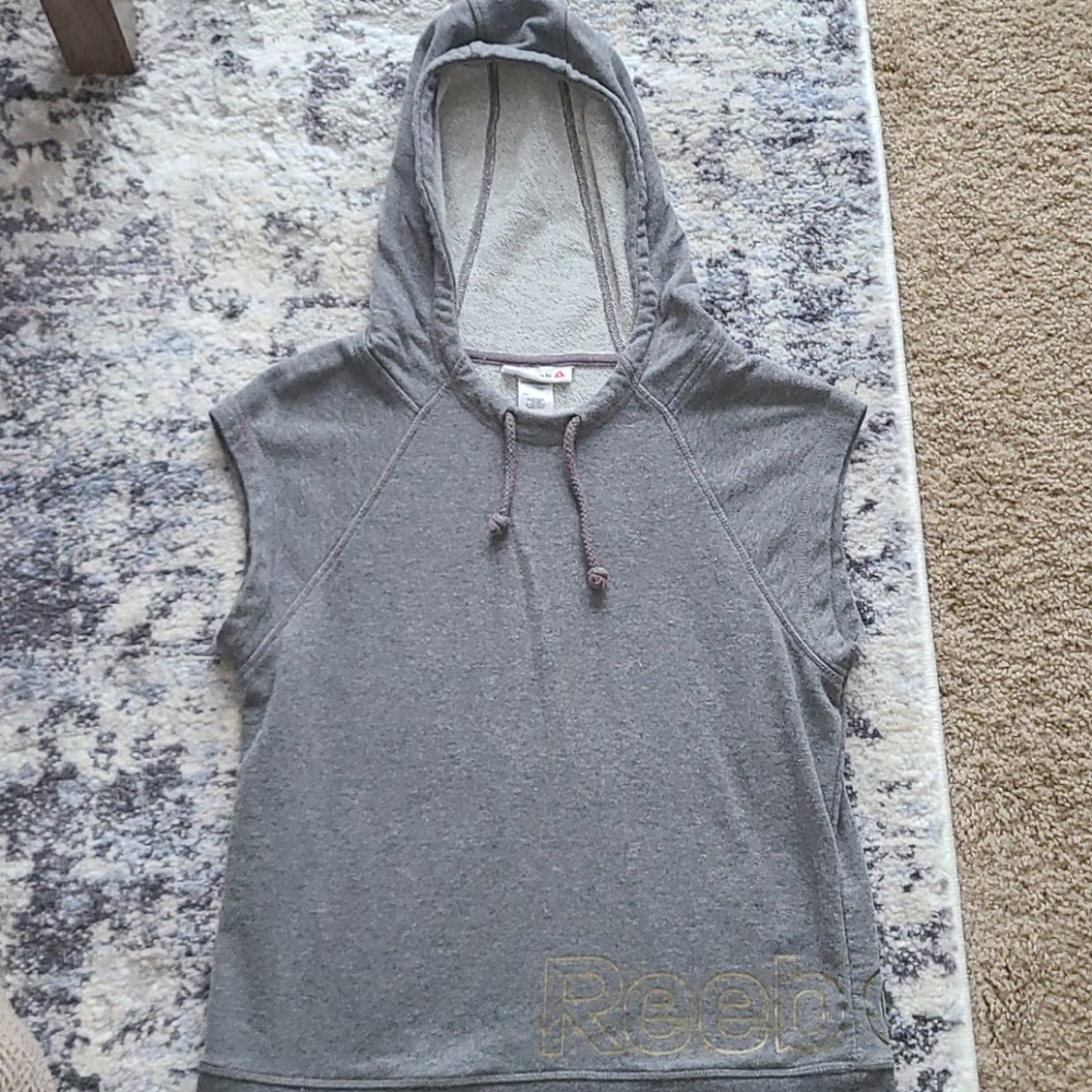 Reebok cut off hoodie
